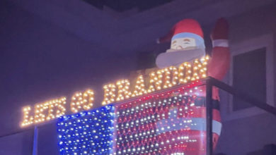 Photo of Florida Republican Defies HOA, Refuses to Take Down ‘Let’s Go Brandon’ Christmas Lights